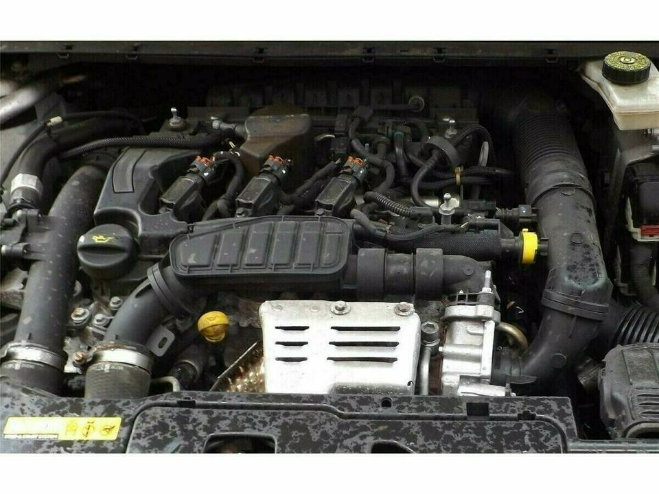 Peugeot 208 308 2008 Citroen C3 C4 DS3 2013 EB2DT HNZ 51.675TKm