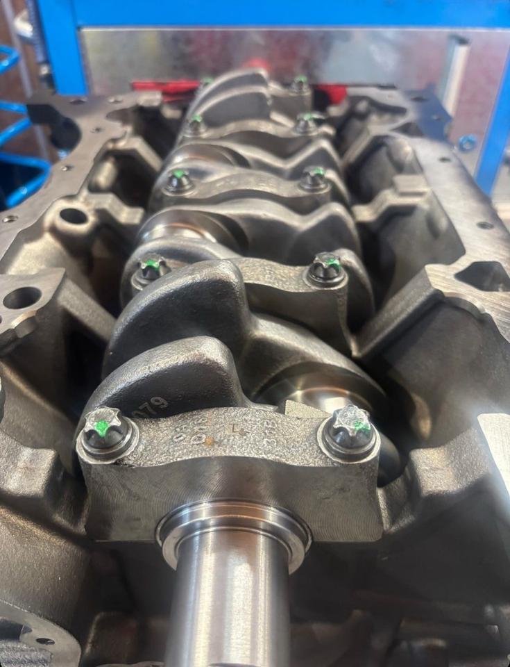 NEUREGENERIERTER MOTOR 1.6 CDTI R9M RENAULT TRAFIC OPEL VIVARO – Bild 6