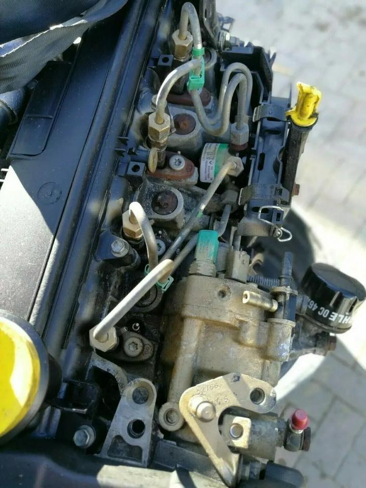 Engine Motor Renault Fluence Megane Scenic 1.5 dCi K9K836 68.387 – Bild 5