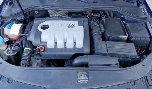 Motor VW Passat CC B6 2.0 TDI CBBB 94 TKM 125 KW 170 PS komplett